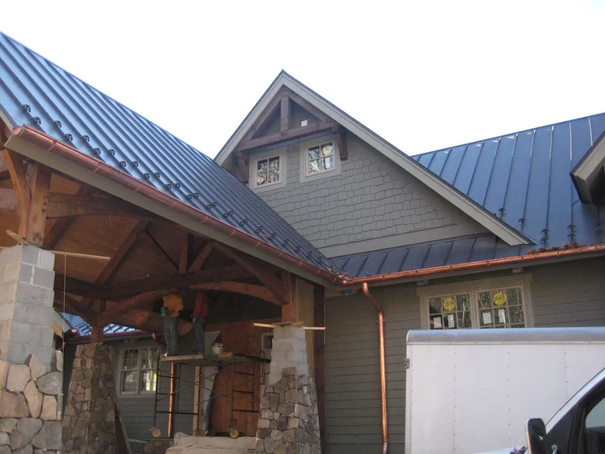 Craftsman Roofing team delivering quality roofing work in Parkrose Heights